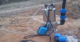 Установка дренажного насоса в Шадринске - услуги от СантехДомШдр, расценки от 3162 рублей