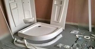 Установка и монтаж душевых кабин от 4216 руб. в Шадринске - СантехДомШдр